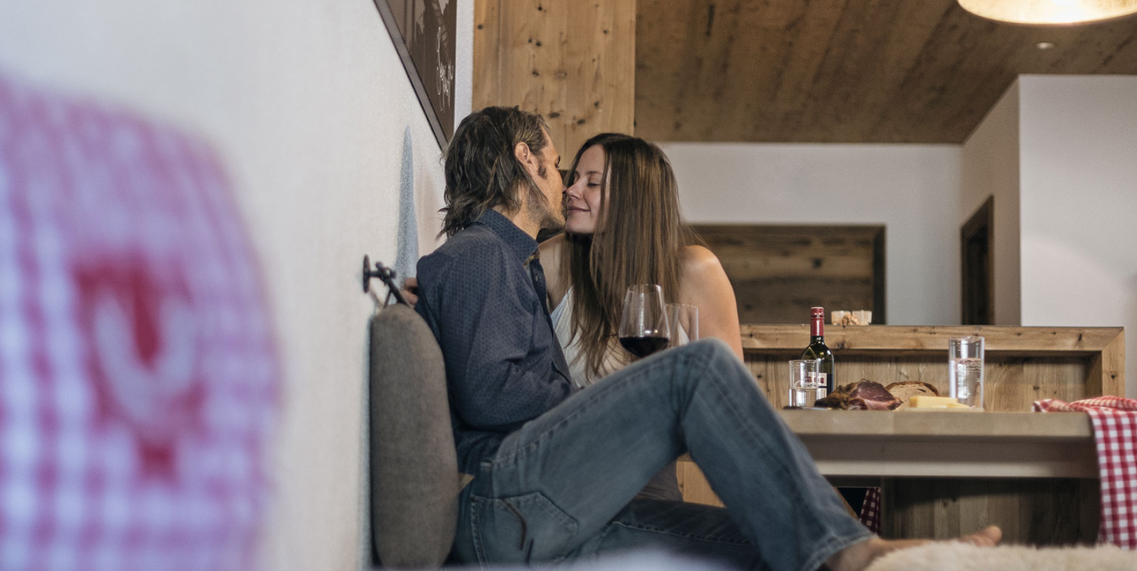 Romantische Alpenchalets am Tiroler Achensee